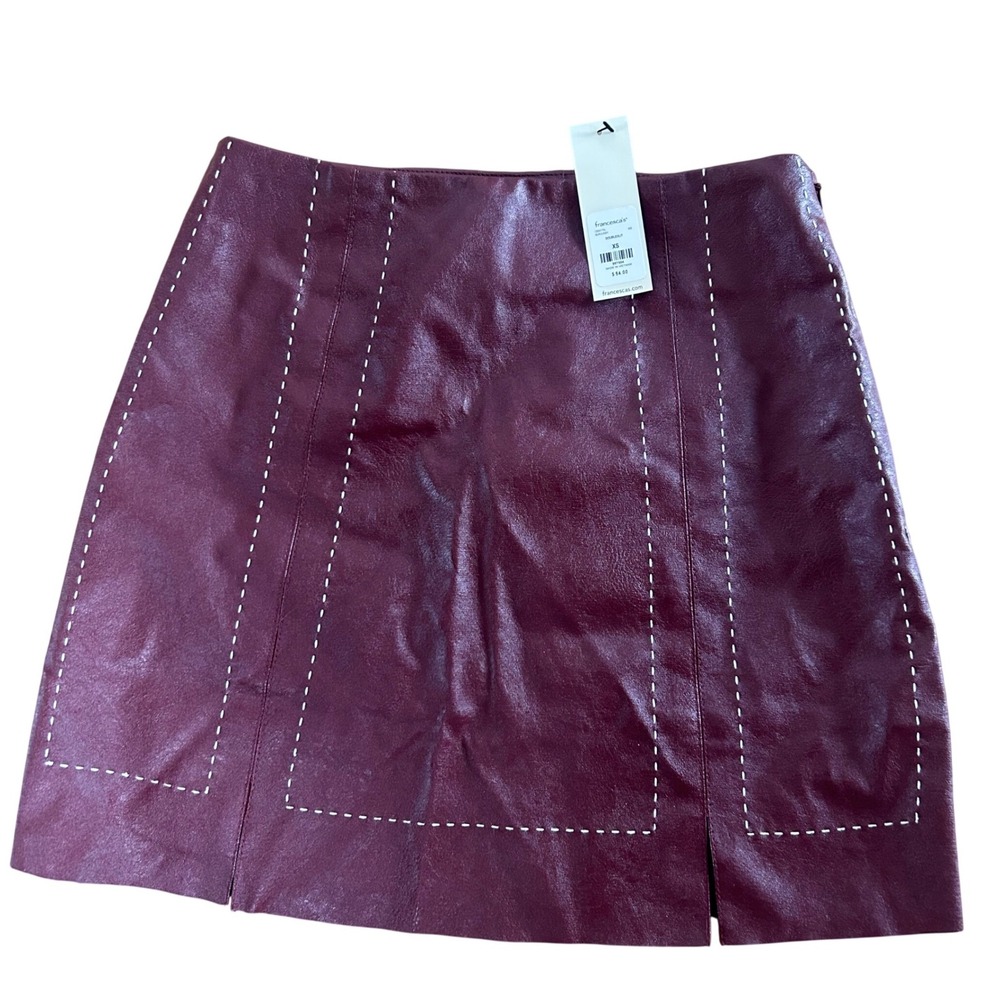 Francescas Burgundy Faux Leather Double Stitch Mini Skirt XS‎